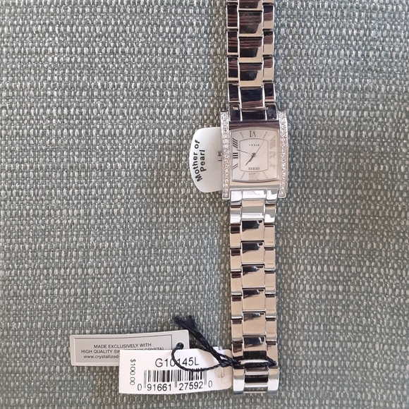 Brand New Guess watch with Mop and Swarovski - Picture 3 of 5